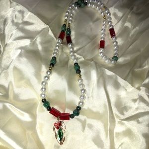 Long Christmas statement piece perfect w anything